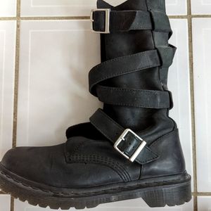 Black leather Dr Martens biker boots size 9